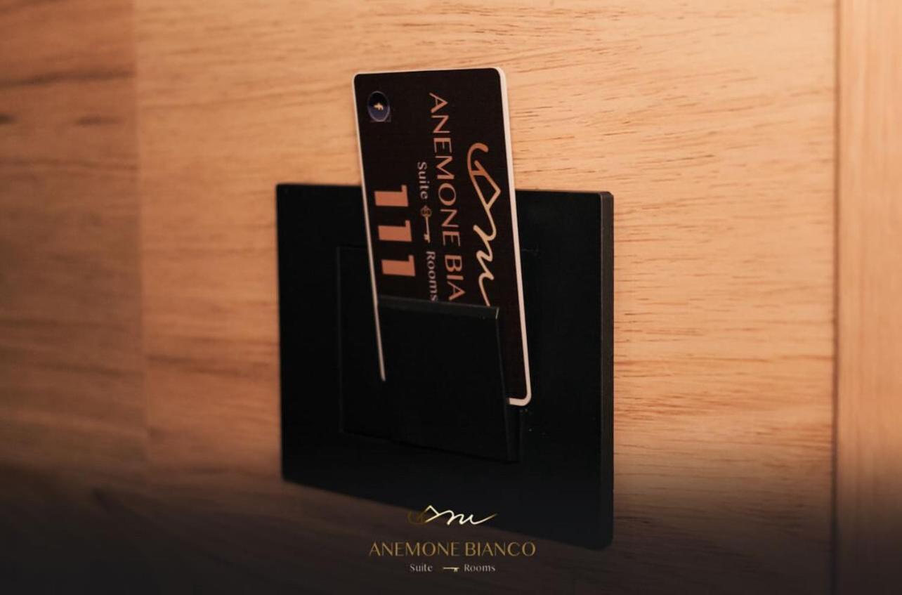 Anemone Bianco Suite Rooms Tonalepass Exterior foto