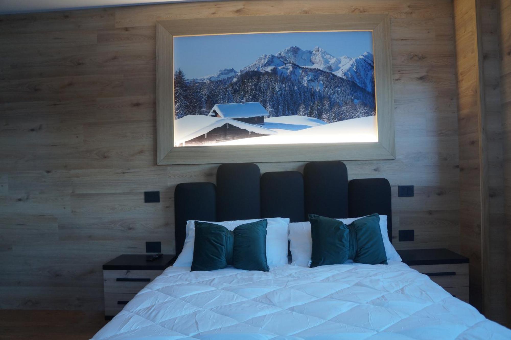 Anemone Bianco Suite Rooms Tonalepass Exterior foto