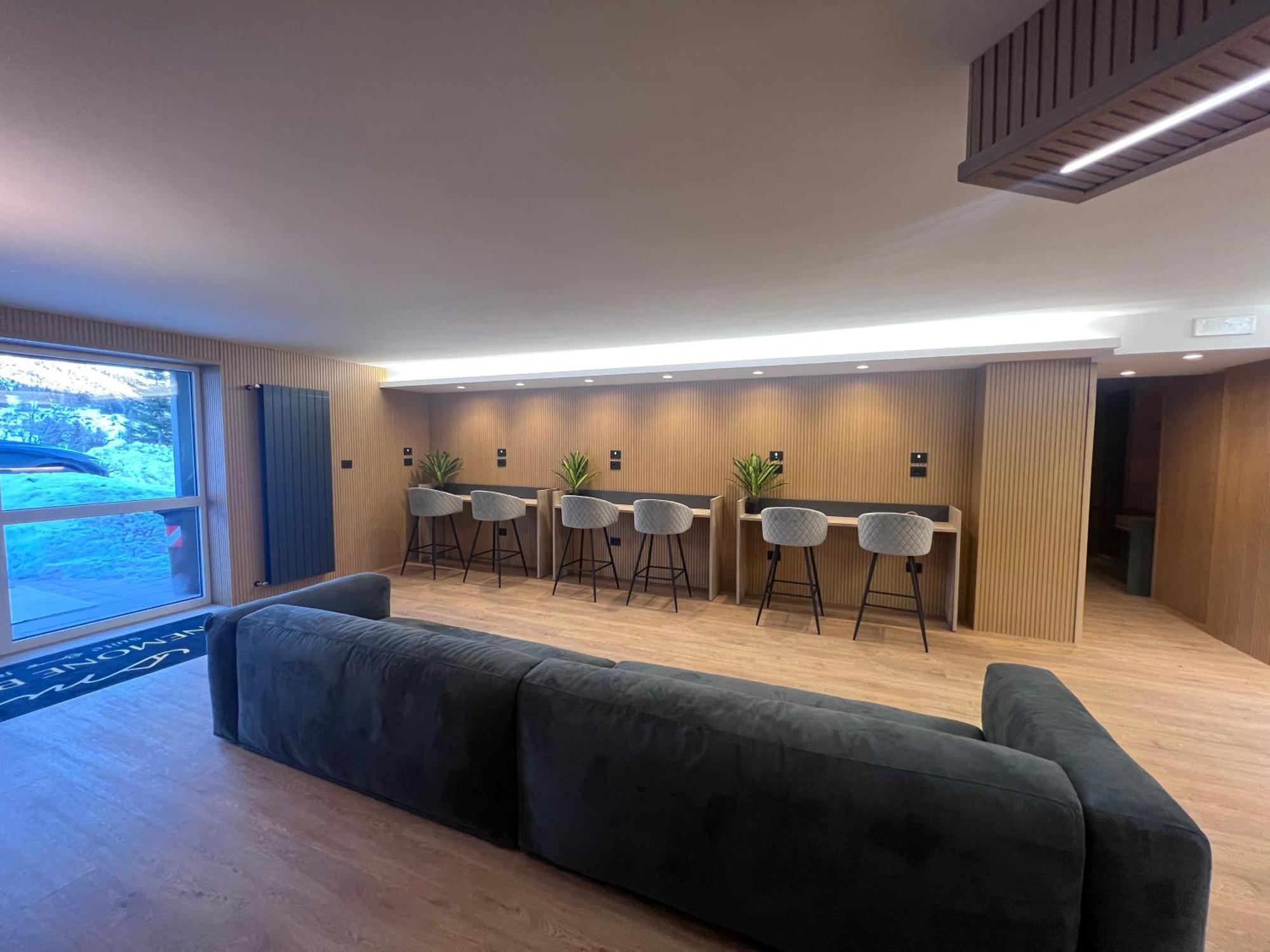 Anemone Bianco Suite Rooms Tonalepass Exterior foto