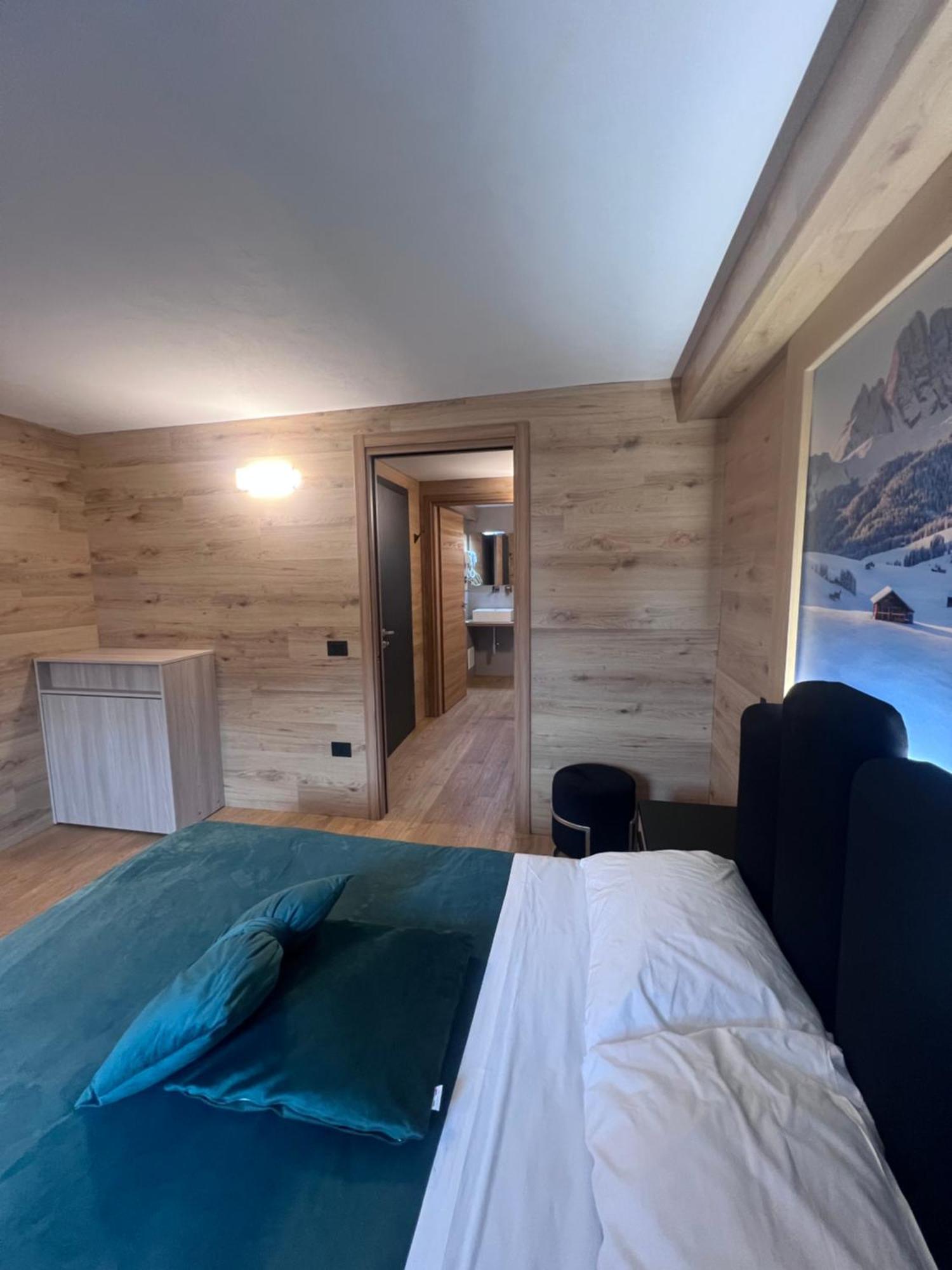 Anemone Bianco Suite Rooms Tonalepass Exterior foto