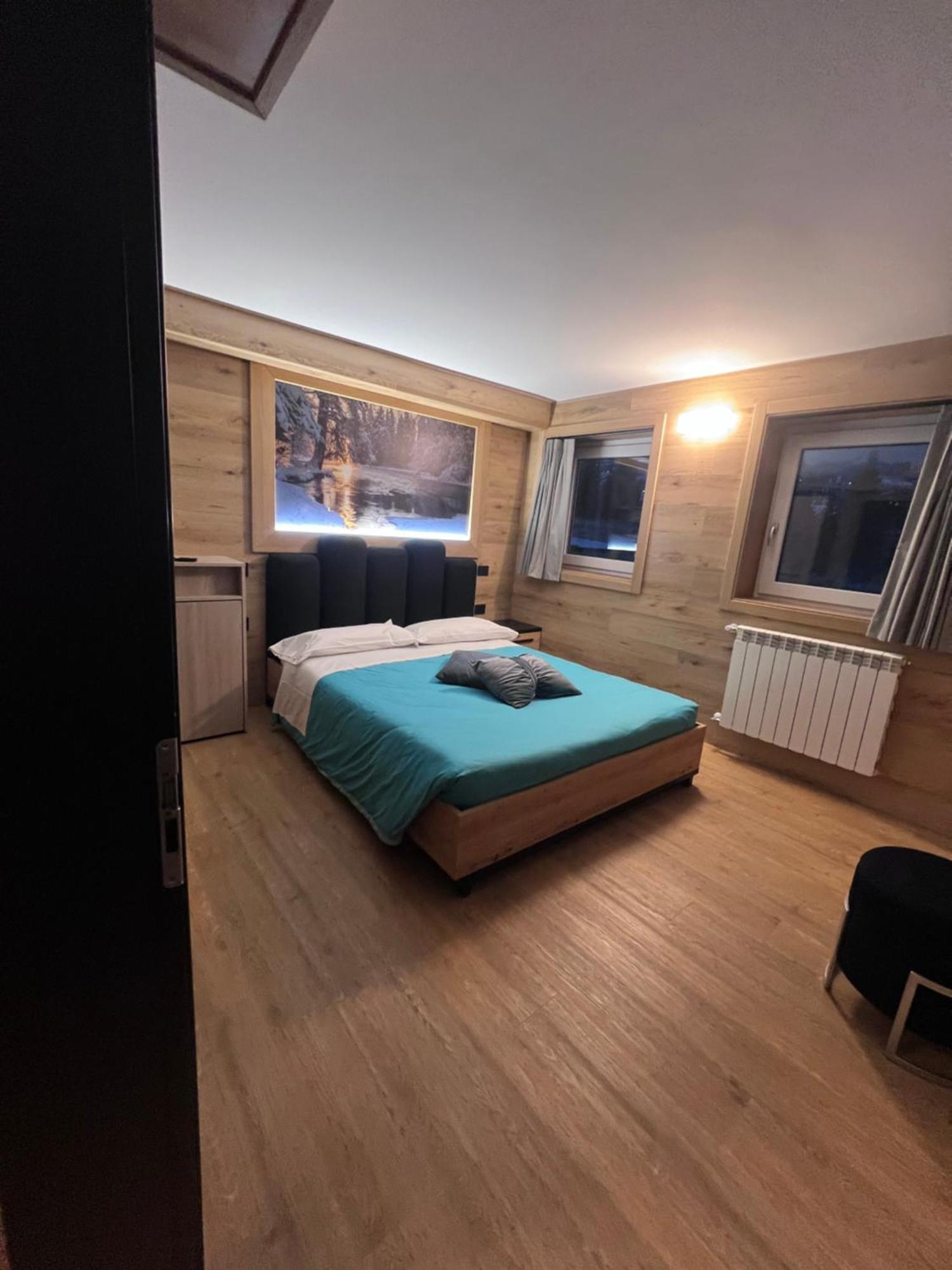 Anemone Bianco Suite Rooms Tonalepass Exterior foto
