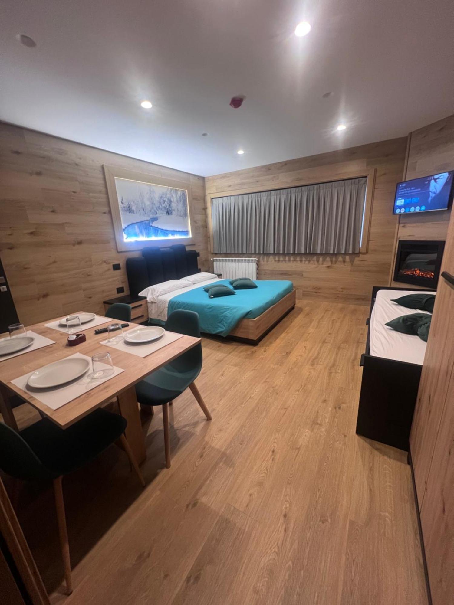 Anemone Bianco Suite Rooms Tonalepass Exterior foto